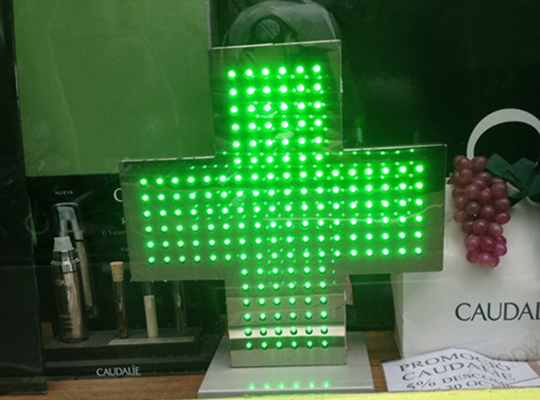 cruz led verde para estantería (1)
